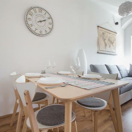 Apartment Atlas Zagreb Bagian luar foto