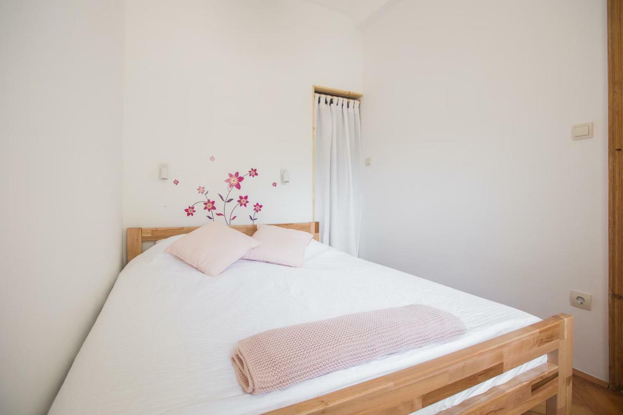 Apartment Atlas Zagreb Bagian luar foto