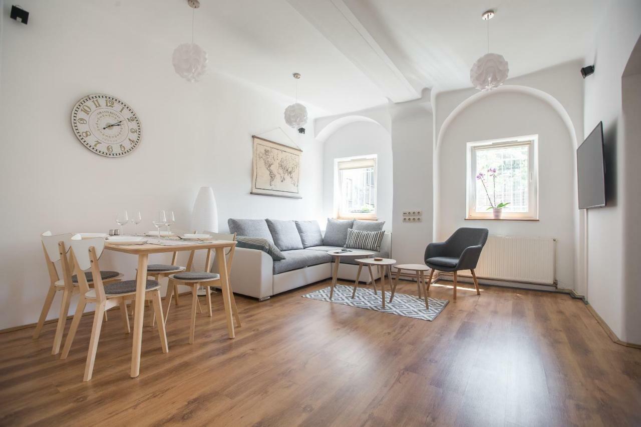 Apartment Atlas Zagreb Bagian luar foto